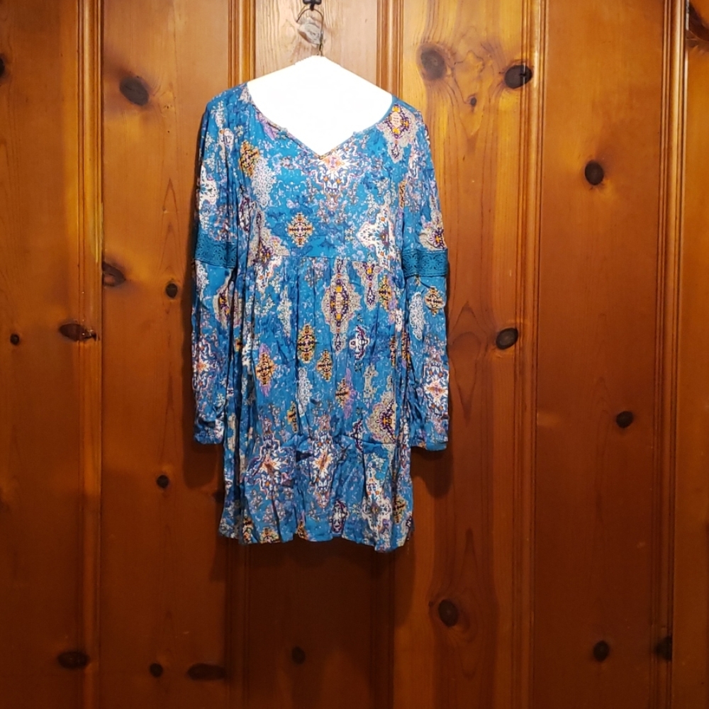 Long sleeve dress